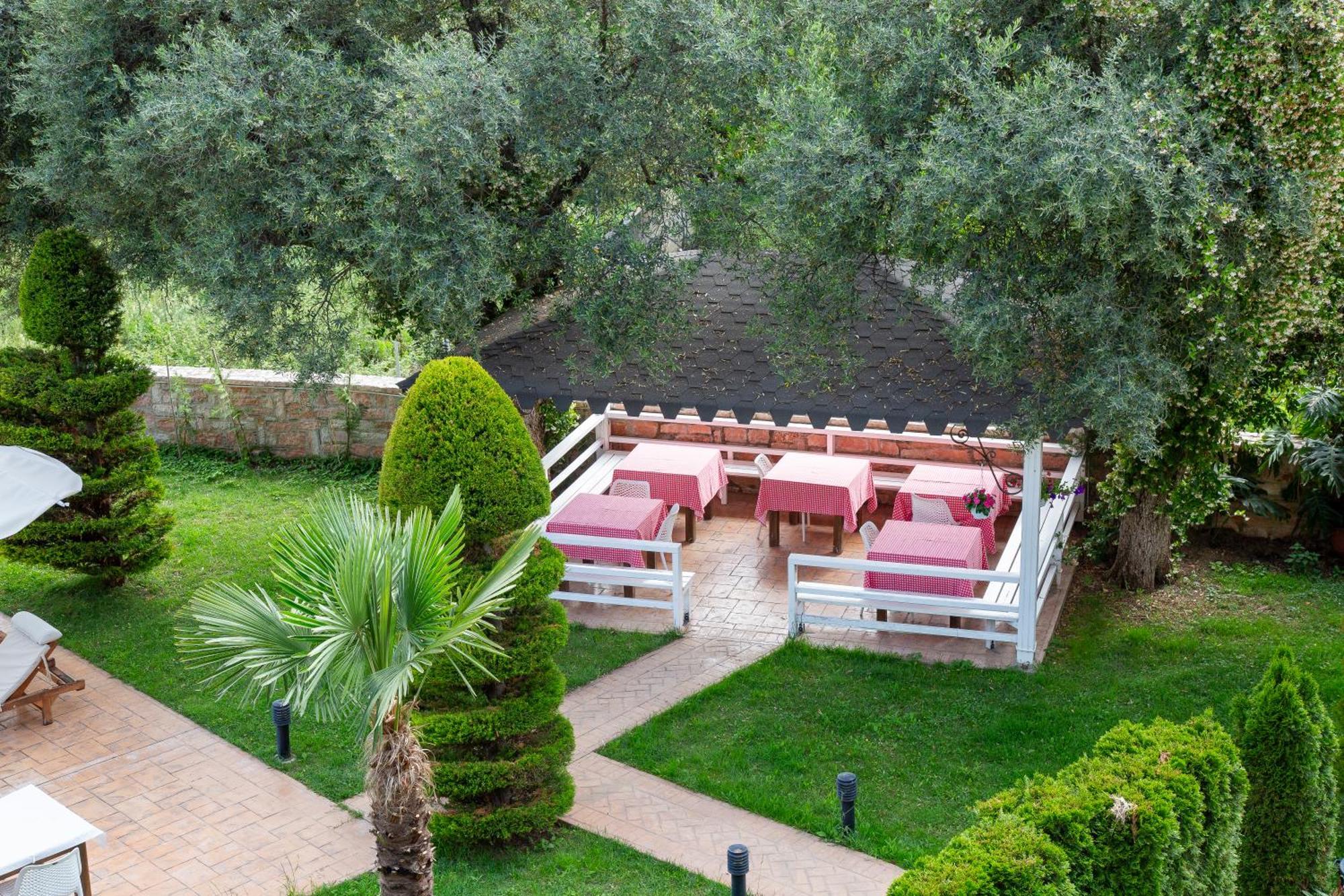 Vila Florika Hotel Borsh Exterior foto